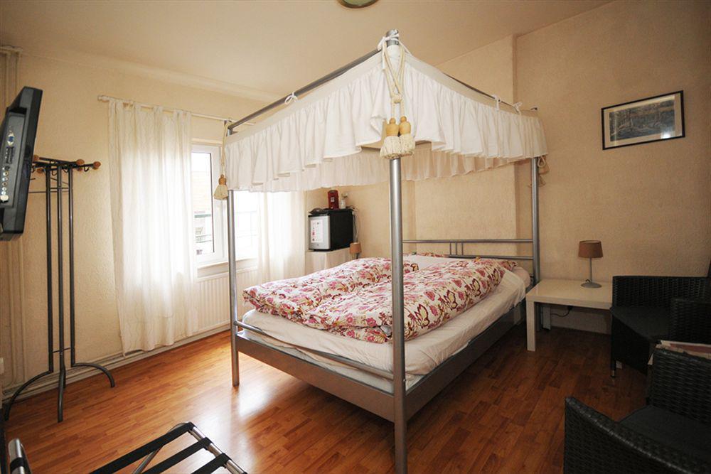 Pension Auberge de Dael Valkenburg aan de Geul Extérieur photo